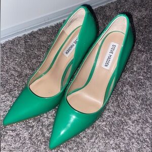 Steve Madden Kelly Green Heels